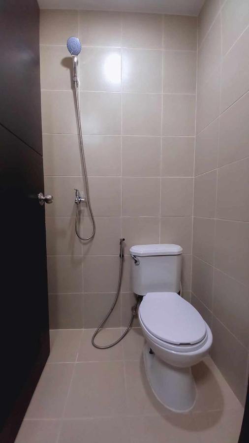 1Br With Extra Room At One Regis- Megaworld Баколод Екстер'єр фото